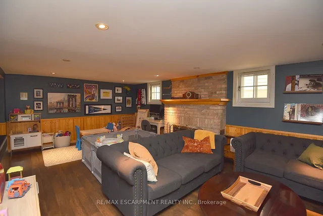 Additional image 37 of 200 Concession St