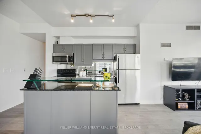 Additional image 4 of 220 Victoria St Unit 1307