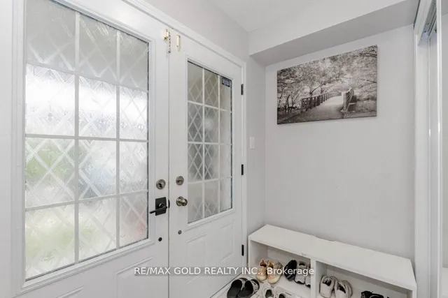 Additional image 6 of 475 Queen Mary Dr