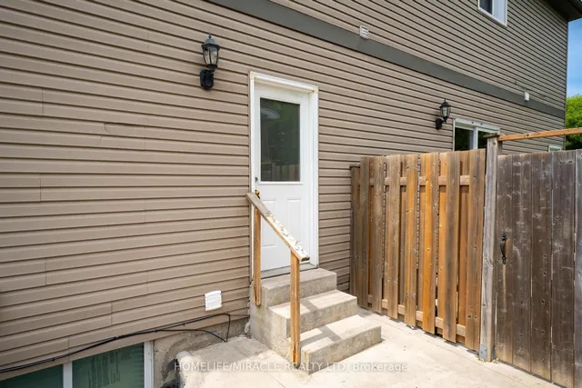 Additional image 6 of 120 Jansen Ave