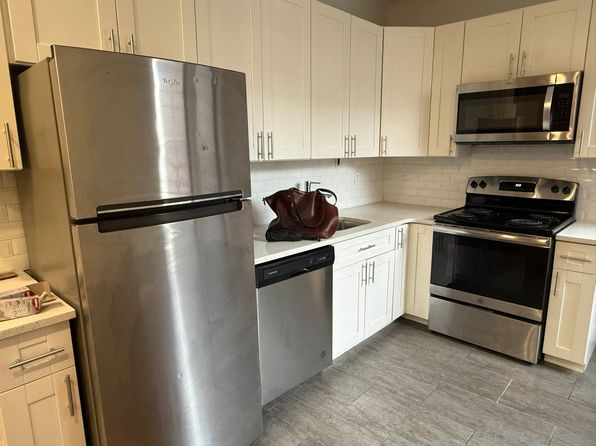 141 Nagle Ave APT 4C, New York, NY 10040