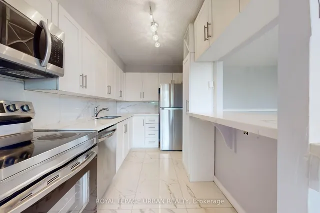 Additional image 26 of 20 Sunrise Ave Unit 102