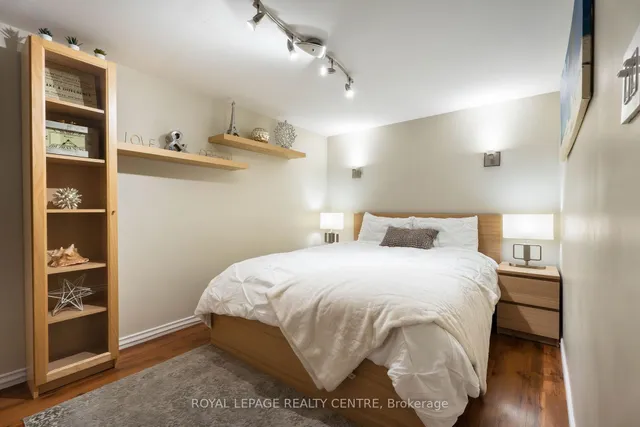 Additional image 28 of 110 Simmons Blvd