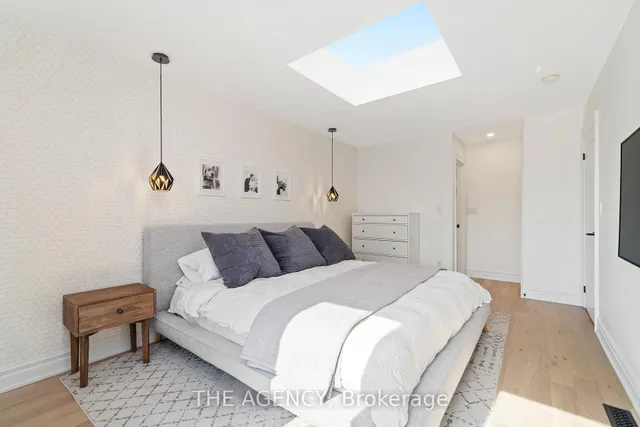 Additional image 18 of 82 Logan Ave