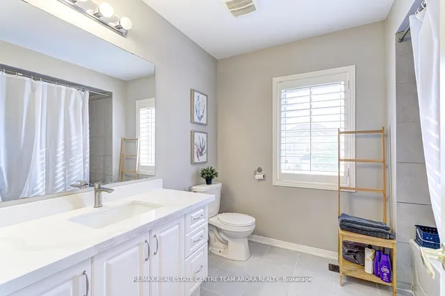 Additional image 39 of 28 Sixteen Mile Dr