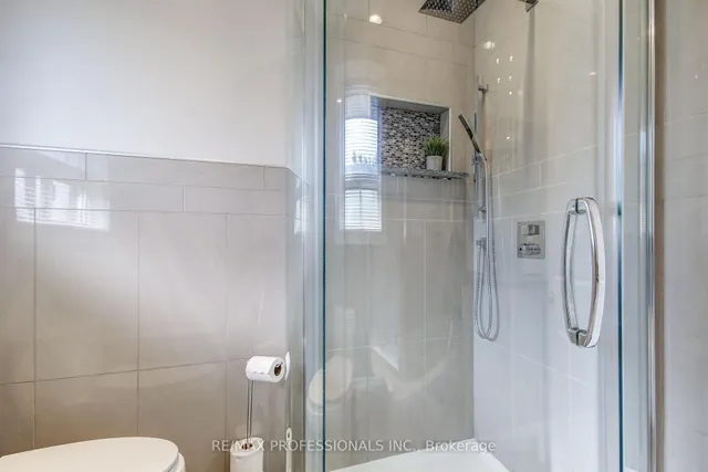 Additional image 21 of 28 Summerfield Cres