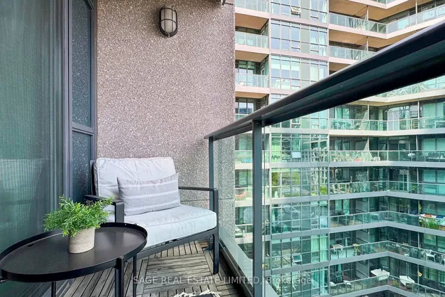 Additional image 21 of 219 Fort York Blvd Unit 616