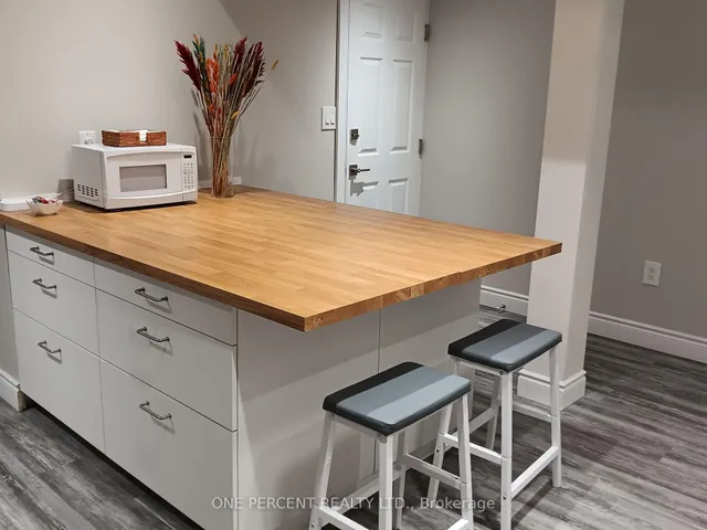 Additional image 36 of 23 Grove St