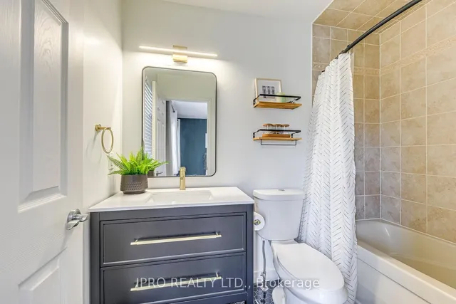 Additional image 16 of 759 Gleeson Rd