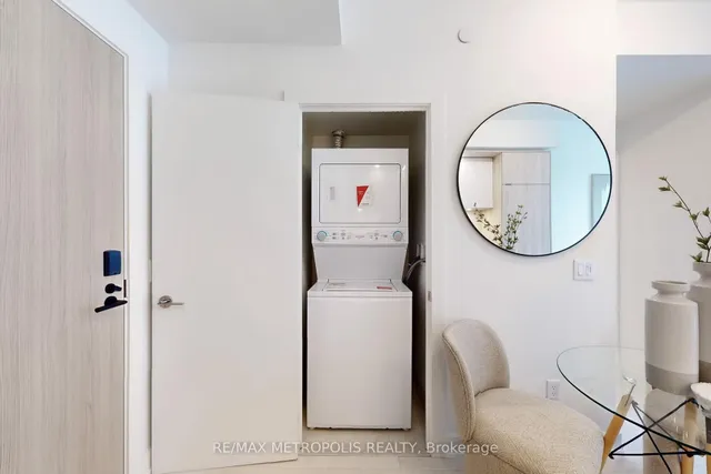 Additional image 27 of 15 Mercer St Unit 1803