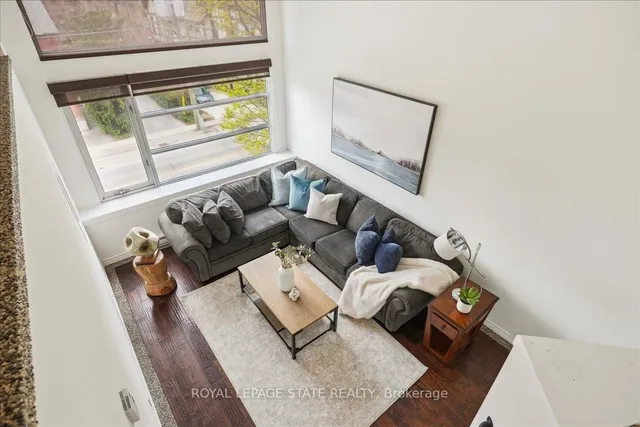 Additional image 31 of 50 Main St Unit 313