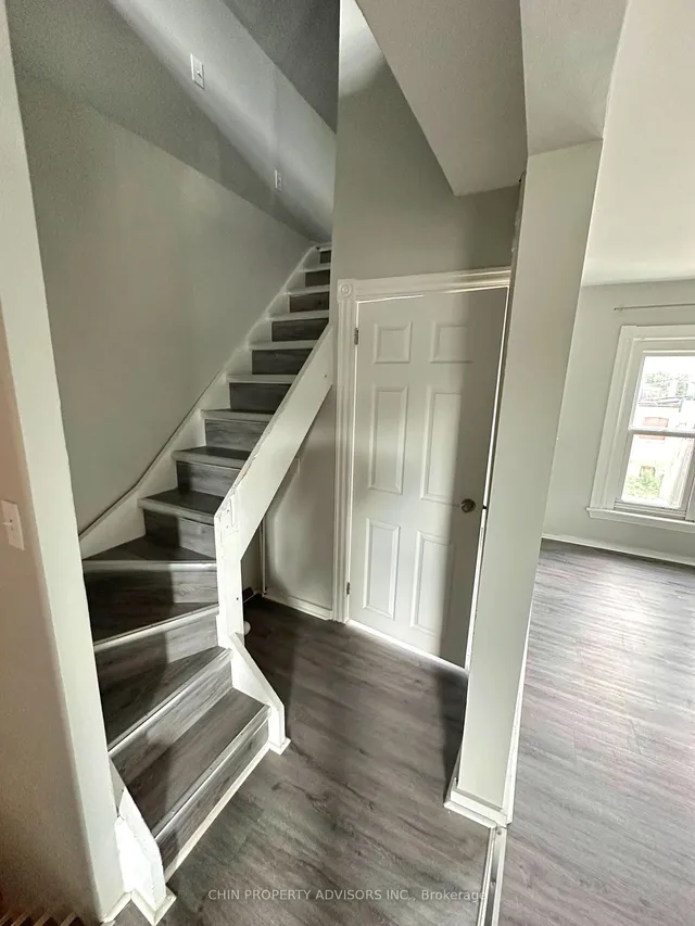 Additional image 19 of 50 Sanford Ave