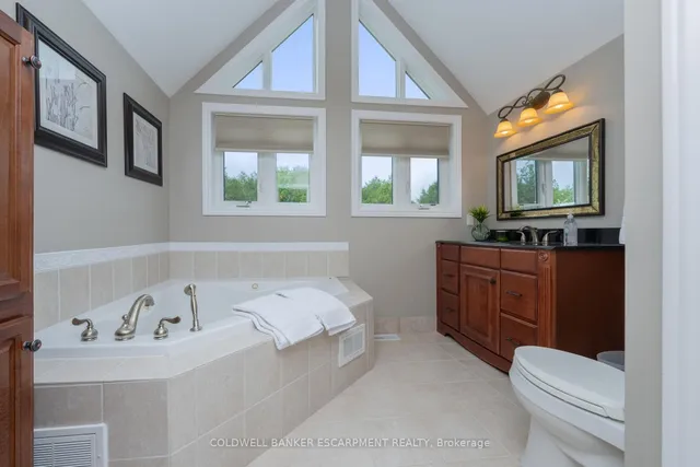 Additional image 28 of 13601 Guelph Line