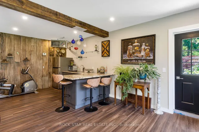 Additional image 19 of 946 Glenwood Ave