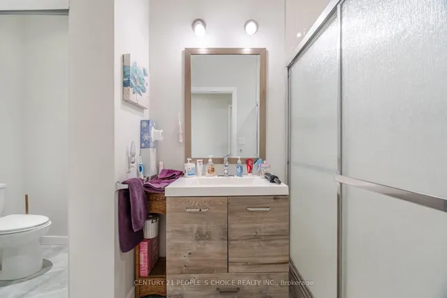 Additional image 47 of 1419 Chretien St