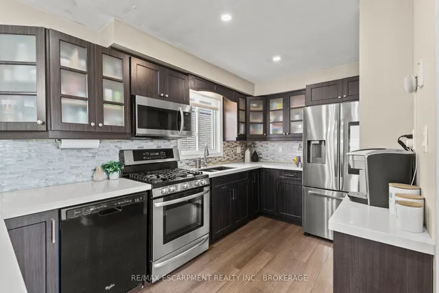 Additional image 9 of 64 Athenia Dr