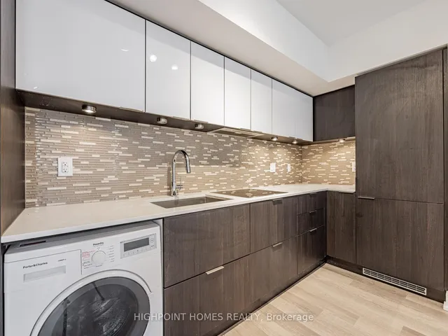 Additional image 4 of 318 Richmond St Unit 909