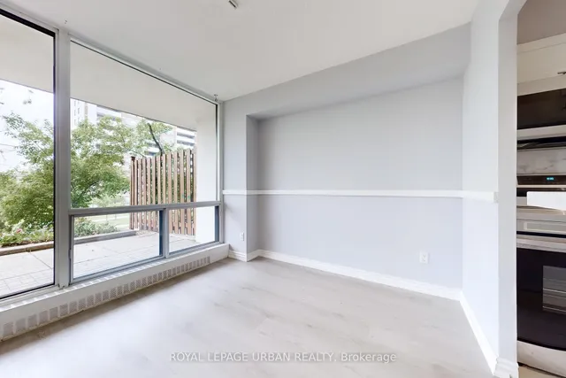 Additional image 22 of 20 Sunrise Ave Unit 102