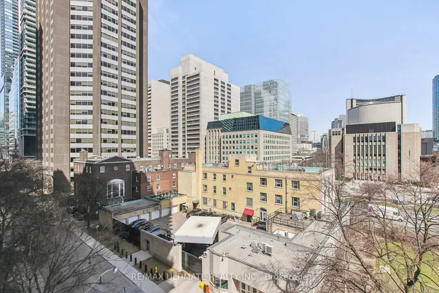 Additional image 3 of 210 Simcoe St Unit 611