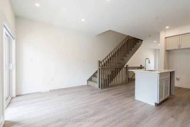 Additional image 22 of 15 RASPBERRY Lane