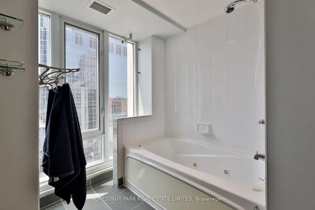 Additional image 19 of 210 Victoria St Unit 1811