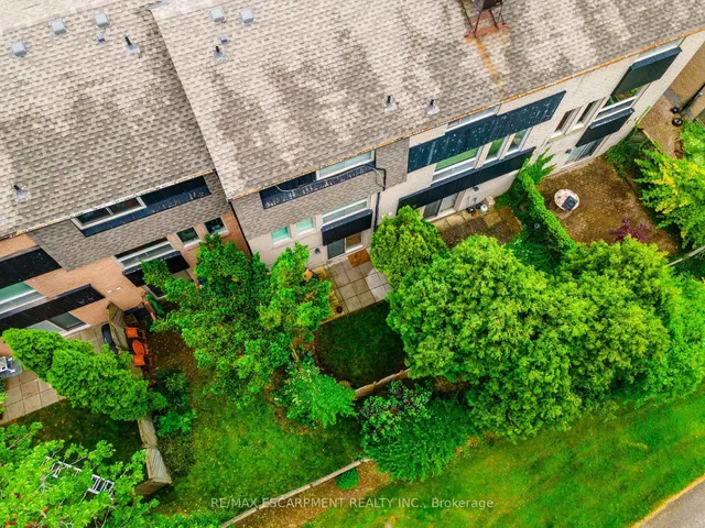 Additional image 40 of 1967 Main St Unit 17