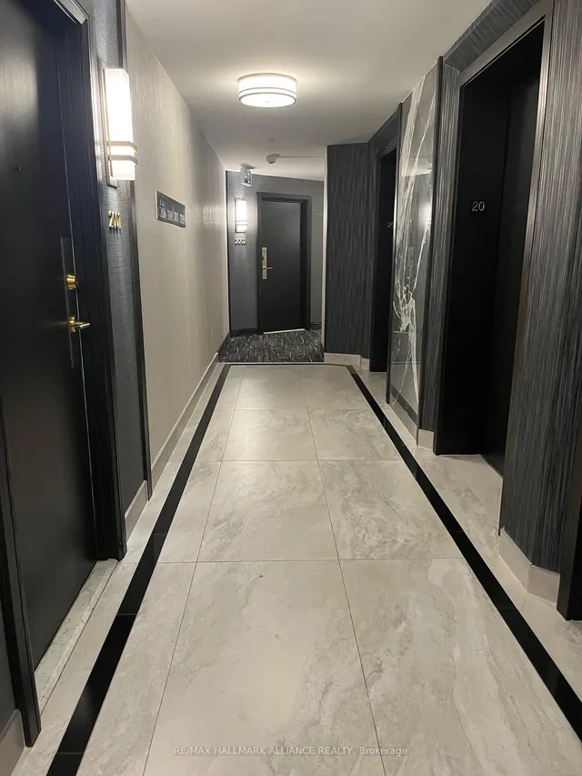 Additional image 3 of 4205 Shipp Dr Unit 2008