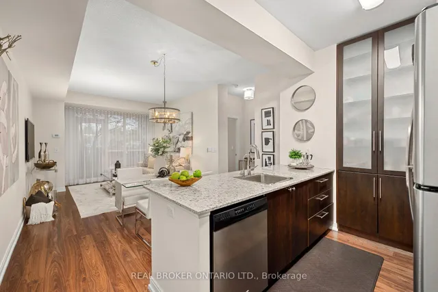 Additional image 9 of 181 Village Green Sq Unit 119