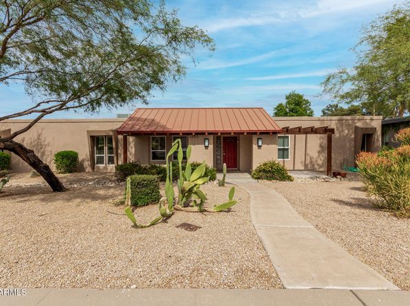 3255 E Malapai Dr, Phoenix, AZ 85028