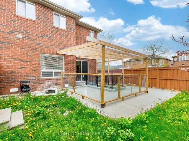 Additional image 45 of 2 Flurry Circ