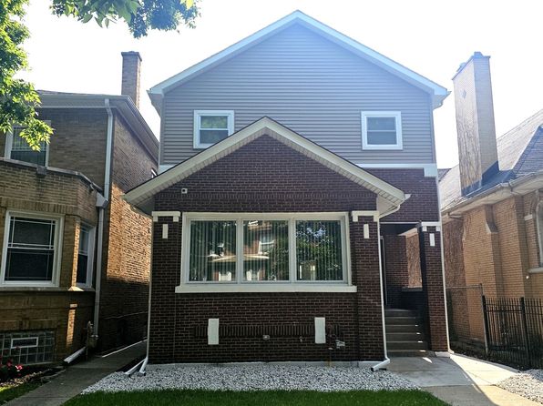 7741 S Bennett Ave, Chicago, IL 60649