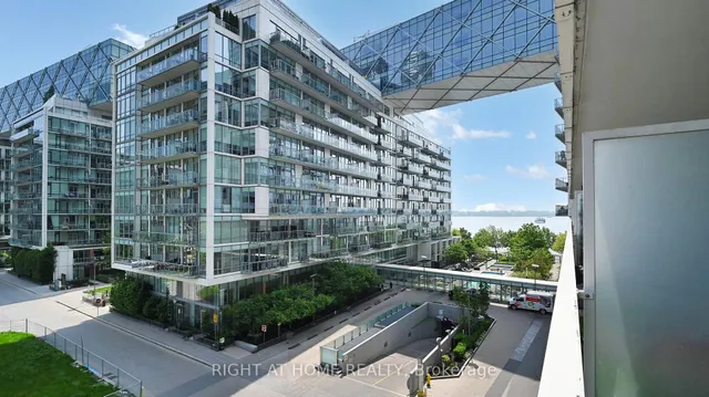 Additional image 22 of 15 Queens Quay Unit 403