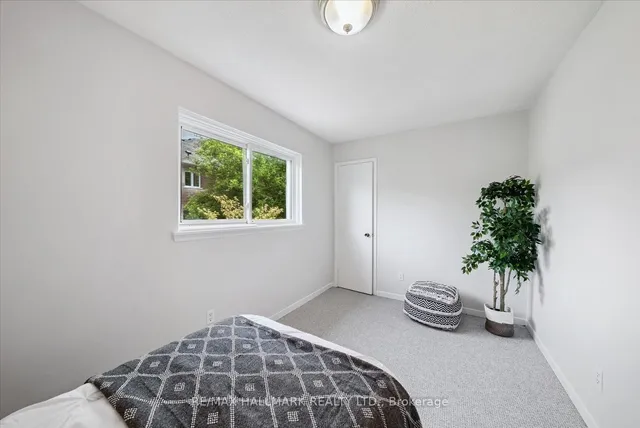 Additional image 30 of 9 Mason Rd