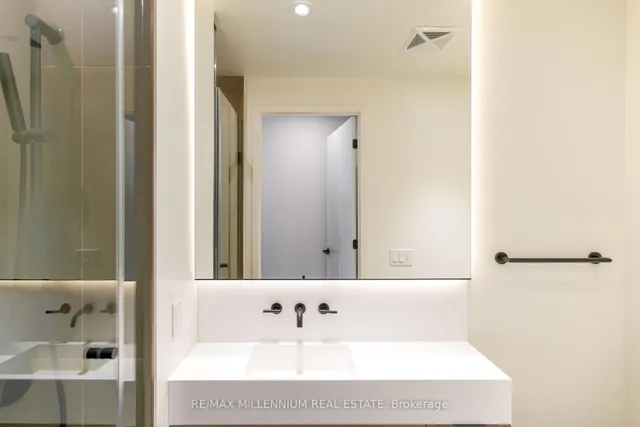 Additional image 20 of 55 Charles St Unit 1905