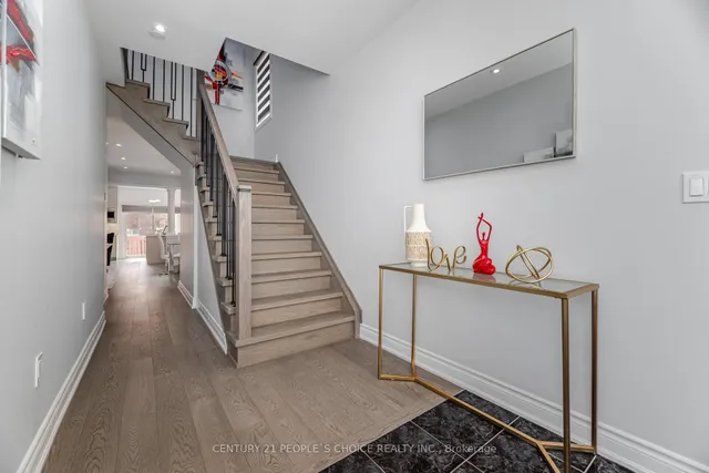 Additional image 19 of 72 Crystalview Cres