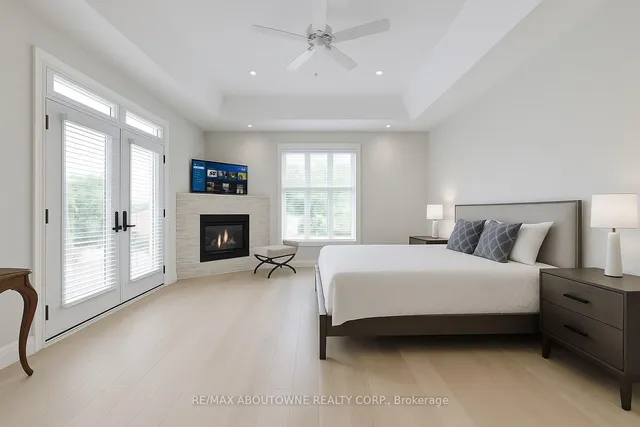 Additional image 24 of 3105 Lakeshore Rd