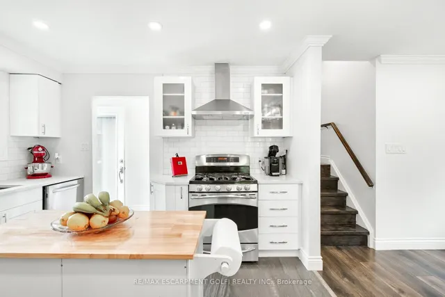 Additional image 14 of 3202 Centennial Dr