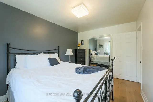 Additional image 8 of 118 Newport Ave