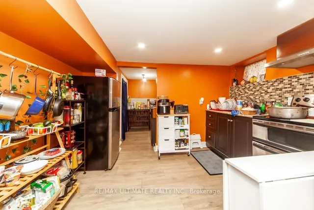 Additional image 31 of 17 Fairleigh Ave