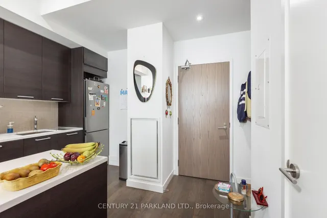 Additional image 7 of 90 Broadview Ave Unit 720