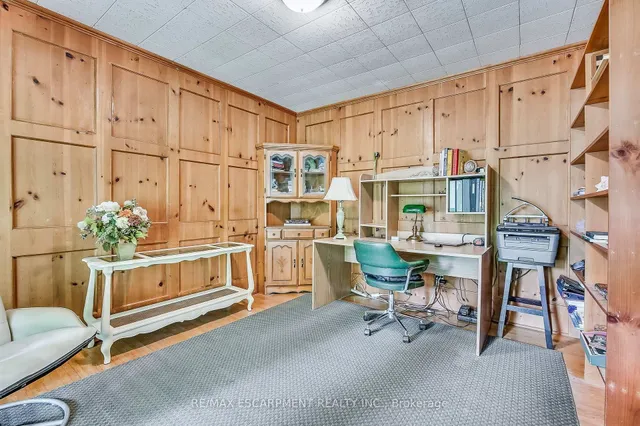 Additional image 18 of 3044 Woodward Ave