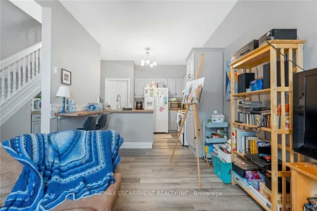 Additional image 7 of 26 Madison Ave