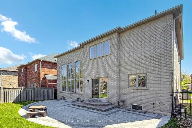 Additional image 48 of 2446 Tesla Cres