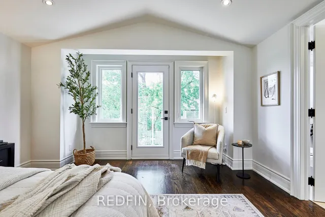 Additional image 18 of 516 Melrose Ave