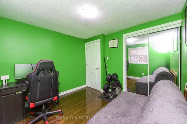 Additional image 33 of 105 Hansen Rd Unit 81