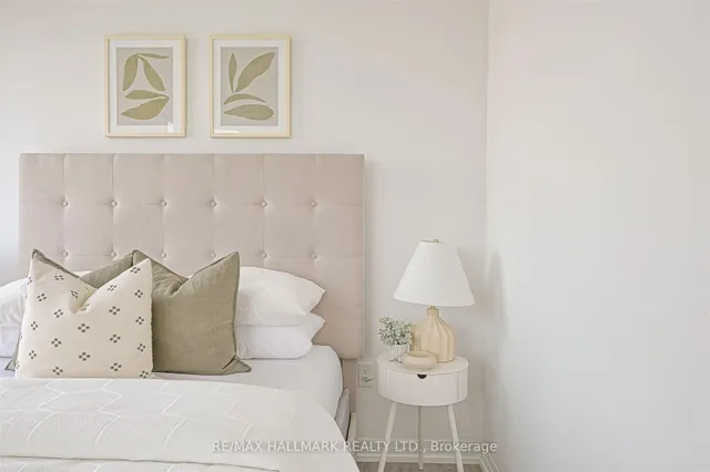 Additional image 23 of 25 Cole St Unit 1201