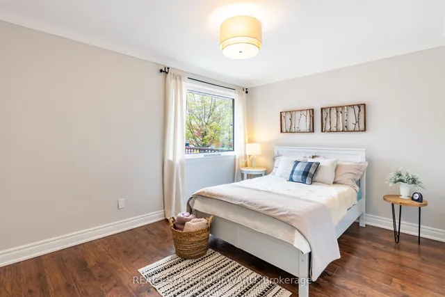 Additional image 14 of 20 Woodgarden Cres