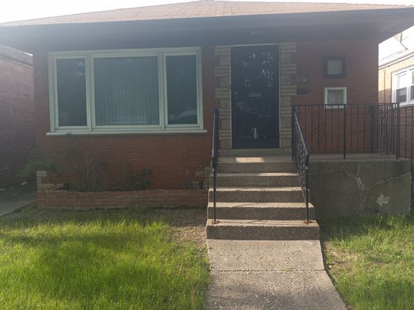 2320 E 103rd St, Chicago, IL 60617