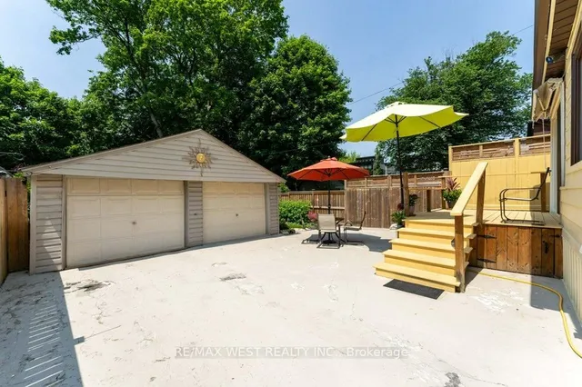 Additional image 3 of 450 Quebec Ave