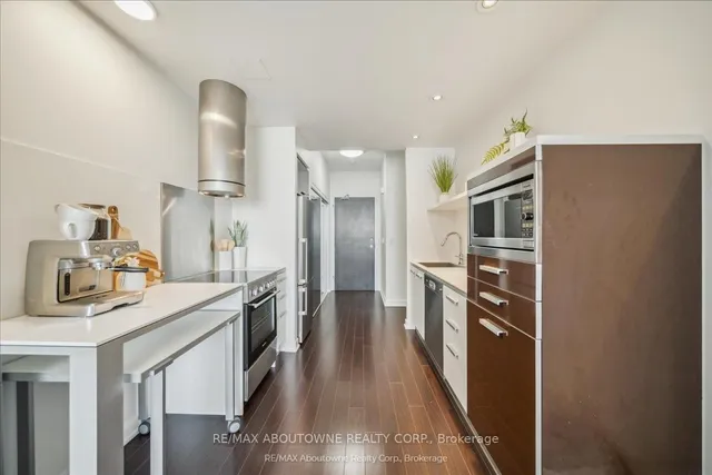 Additional image 20 of 38 Dan Leckie Way Unit 608